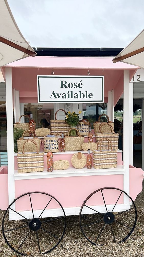 Friday’s Simply Smitten