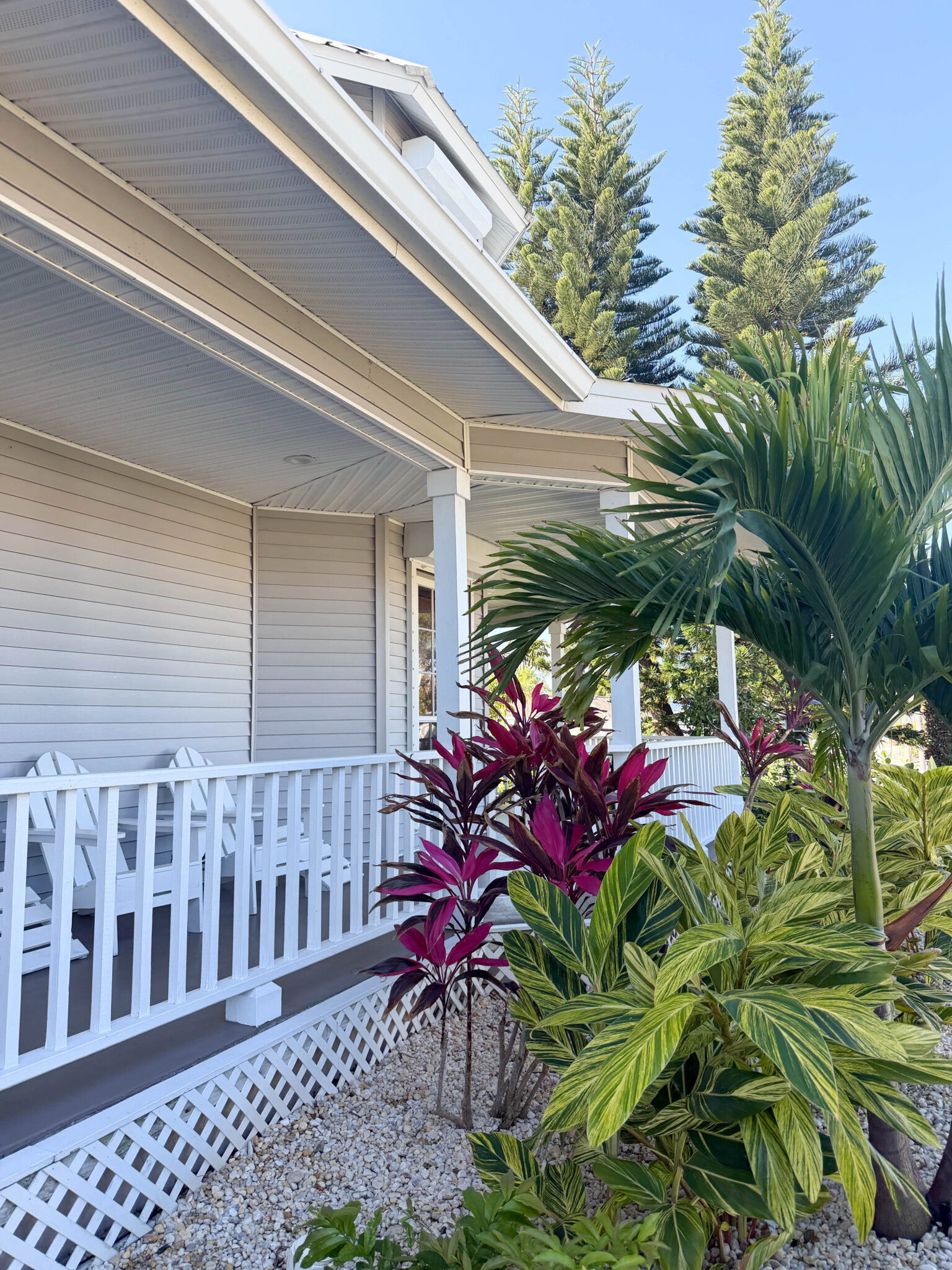 Friday’s Simply Smitten